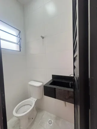 Imagem Casa para Venda em Itanhaém, Jamaica (Praia), 2 dormitórios, 1 suíte, 1 banheiro, 2 vagas