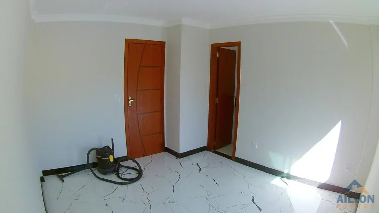 Imagem Casa Duplex com 4 Suítes à Venda na Praia do Morro, Guarapari-ES