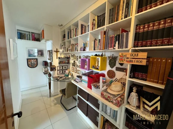 Imagem Apartamento com 3 suítes à venda, 150 m² por R$ 1.300.000 - Meireles - Fortaleza/CE