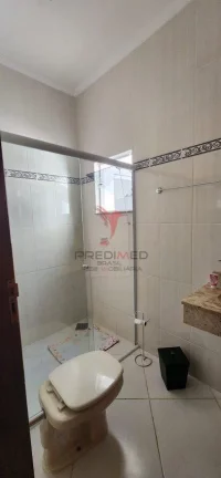 Imagem Casa Mobiliada de 4 Quartos, Piscina Churrasqueira, garagem para 4 Carros,Parq das árvores