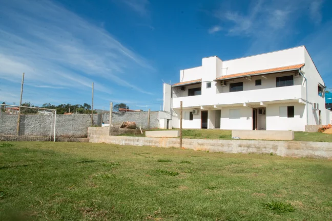 Imagem Oportunidade imperdível: Chácara à venda em Araçoiaba da Serra-SP, no bairro Cercado, com 7 quartos, 4 suítes e 500m² de área!