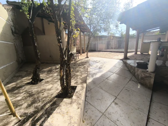 Imagem Aluga Casa De 4/4 Sendo 1 Suite No Parque Acalanto