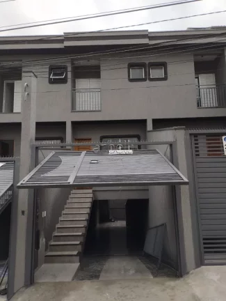 Sobrado com 150 metros quadrados de Ã¡rea construÃ­da, com 2 amplos dormitÃ³rios suÃ­tes sendo 1 suÃ...