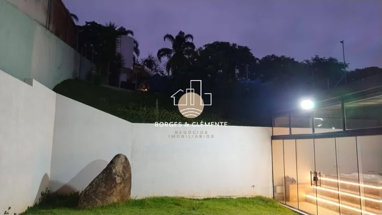 Imagem Sobrado Condomínio Sauá II - Atibaia/Porteira Fechada