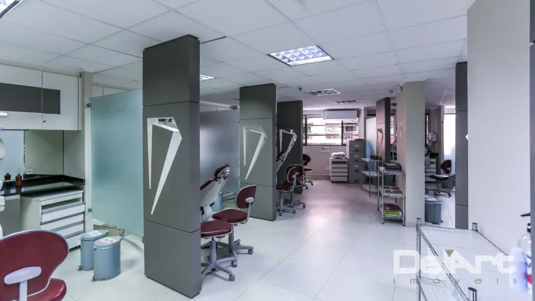 Imagem Sala/Conjunto Comercial Corporativo LOCADA - 182,61m2 + 02 vagas - Edifício Curitibano Prime Center - R$ 1.450.000,00 - Água Verde.