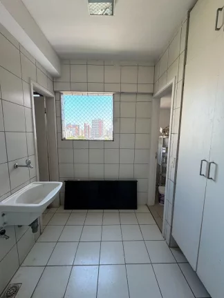 Imagem Apartamento com 3 suítes à venda por R$ 890.000 - Varjota - Fortaleza/CE