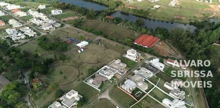 Imagem Terreno com 574 m2 excelente topografia à venda no Condomínio Palmeiras Imperiais em Salto SP já com projeto e fundação pronta! Oportunidade!!!