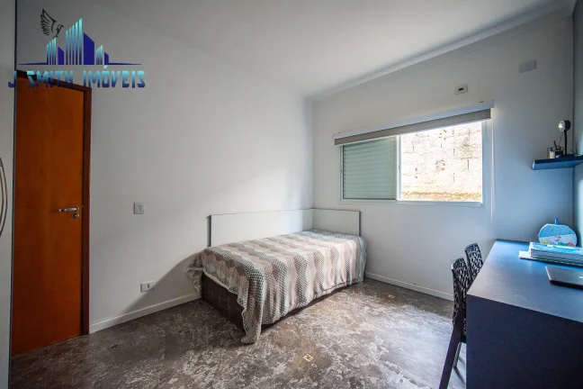 Imagem Casa com 3 dormitórios, sendo 1 suíte para venda - Impecável