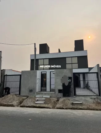 Imagem Sobrado Triplex á venda localizado no Bairro da Barra - Balneário Camoriú-SC