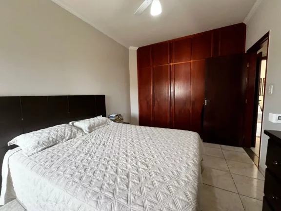 Imagem Apartamento tipo para venda em Vila Santa Rita com 3 quartos, sendo 1 suíte, 107m2