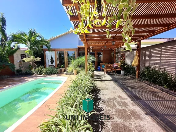 Imagem Excelente casa de 3 quartos com suíte á venda com lazer exclusivo em condomínio fechado - Guarapari