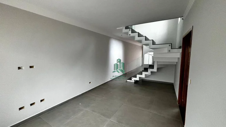 Imagem Sobrado com 3 dormitórios à venda, 132 m² por R$ 986.000,00 - Jardim Vila Galvão - Guarulhos/SP