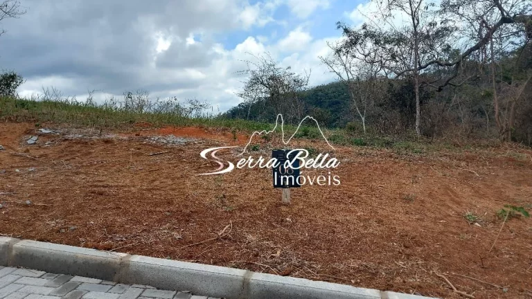 Imagem Terreno em Condomínio no Vale do Barão em Itaipava, Petrópolis/RJ