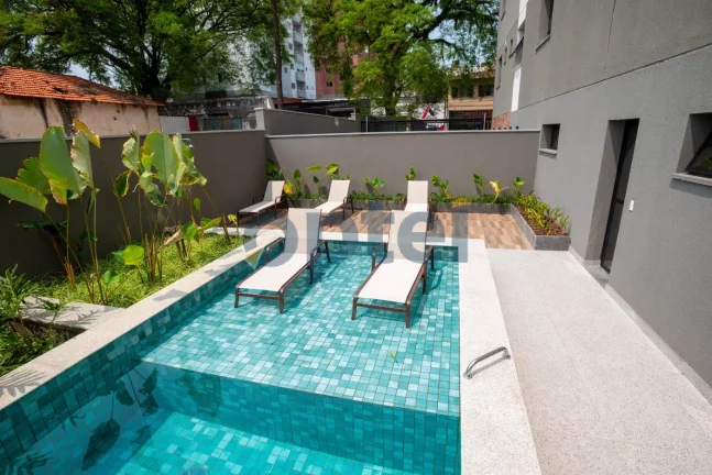 Imagem Loft de Luxo no Centro de São Bernardo: 1 quarto, 1 suíte, 1 sala, 1 banheiro, 1 vaga de garagem, 25m². Alugue já!