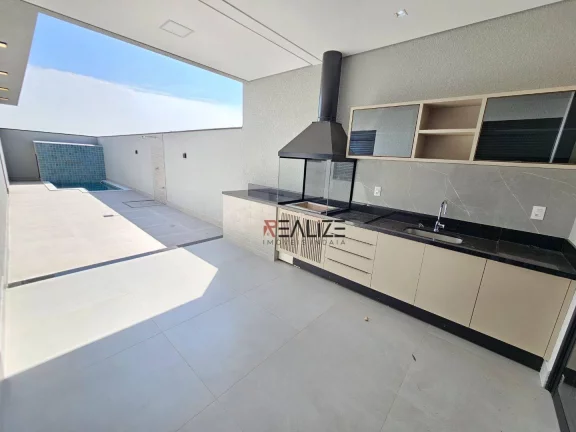 Imagem Casa com 3 suítes e piscina à venda, 155 m² por R$ 1.420.000 - Condomínio Jardim Brescia - Indaiatuba/SP
