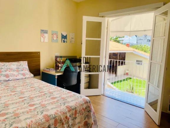 Imagem CASA TÉRREA COM PISCINA BAIRRO NOBRE DE ATIBAIA ( AO LADO DO PARQUE EDMUNDO ZANONI)