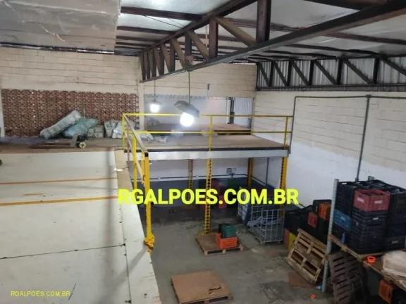 Imagem Galpão para Venda em DUQUE DE CAXIAS, Figueira, 2 banheiros