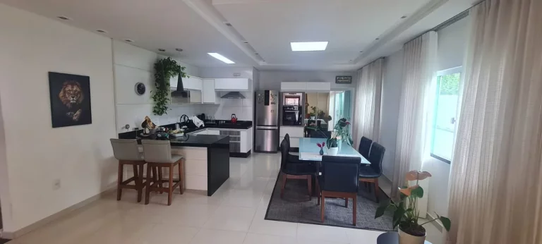 Imagem CASA RESIDENCIAL em Barra Velha - SC, Centro