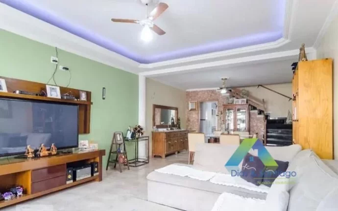 Imagem MIRANDÓPOLIS Lindo Sobrado 200 metros, 3 dormitórios, 1 suíte, 4 vagas espaço gourmet com churrasqueira ótima localização e valor !!!
