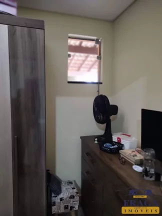 Imagem CASA C/ 100 M² / 02 QUARTOS / 04 VAGAS