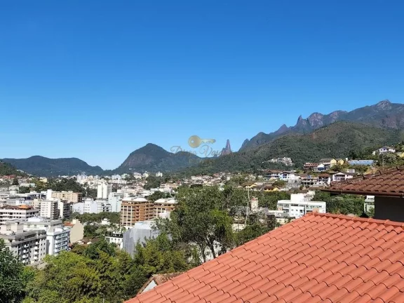 Imagem Casa para Venda em Teresópolis / RJ no bairro Jardim Europa