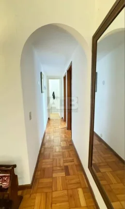Imagem Apartamento à venda em Laranjeiras, 74m2, 2Qtos, de frente, Gal Glicério.
