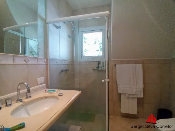 Imagem Casa a Venda com 03 suítes no Condomínio Residencial Véu da Noiva.