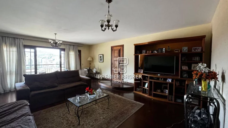 Imagem Apartamento à venda, 187 m² por R$ 890.000,00 - Várzea - Teresópolis/RJ