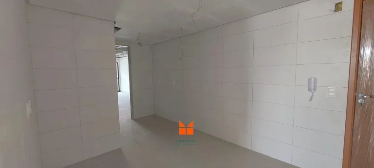 Imagem Novíssimo 4 quartos(2 suítes) no coração de Casa Forte!