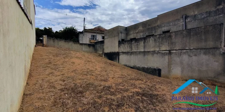 Imagem Oportunidade Única: Terreno no Centro de Paraisópolis
