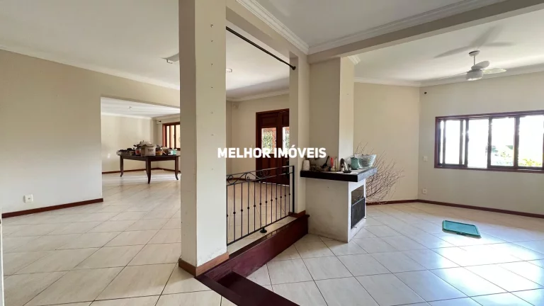 Imagem Casa a venda no Condomínio Ariribá com 600m² em Balneário Camboriú