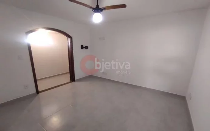 Imagem Apartamento linear em pavimento superior, 1 quarto, Palmeiras - Cabo Frio