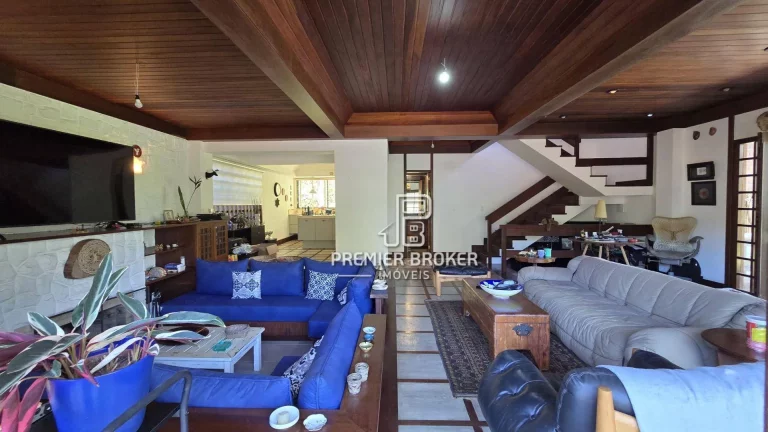 Imagem Casa à venda, 203 m² por R$ 1.280.000,00 - Granja Guarani - Teresópolis/RJ