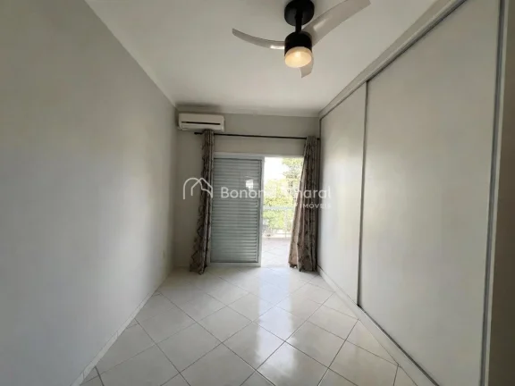 Imagem Ótima casa sobrado à venda no Condomínio Canterville, localizada logo na entrada de Valinhos pela...