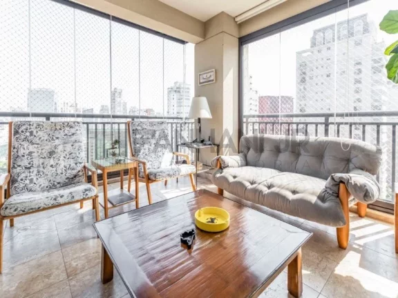 Imagem Descrição do imóvelVendo apartamento na Rua dr. Mário Ferraz. Apartamento à venda na região do Jardim Europa e Itaim Bibi, 200 m² de área útil com am