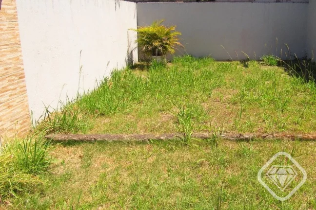 Imagem Casa Térrea acolhedora com pátio amplo. 

Imóvel aconchegante em rua tranquila do bairro Hípica,...