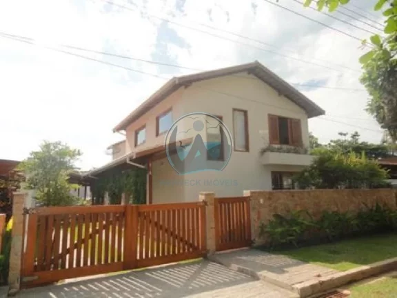 Imagem Imperdível Casa à Venda em Ubatuba-SP, Bairro Lázaro: 6 Quartos, 5 Suítes, 2 Salas, 6 Banheiros, 3 Vagas de Garagem!