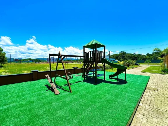 Imagem Casa para Venda em Peruíbe, Residencial Bosque Três Marias, 3 dormitórios, 1 suíte, 2 banheiros, 4 vagas