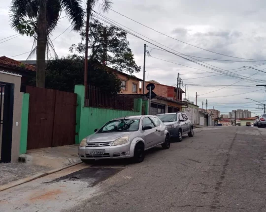 Imagem Sobrados Novos em ótima localização 2 suítes e 2 vagas
