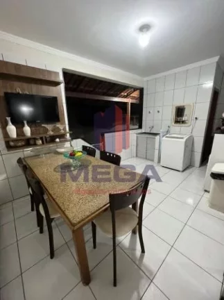 Imagem Casa com Excelente tamanho e na rua principal do comércio em Santa Inês, próximo a Glória!!!!