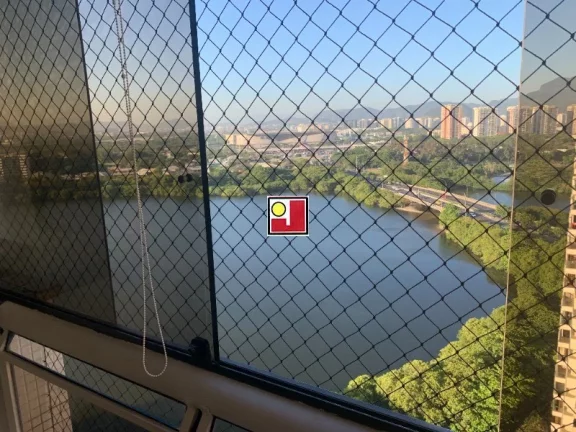 Imagem Vendo 3Q(1S), super decorado, lindíssimo, alto, nascente, vista panorâmica, clean, porcelanato, 2vg, ônibus, clube, tênis, ginásio, squash, skate,