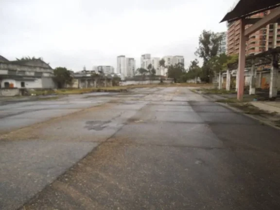 Imagem Alugo Terreno em São Paulo, Vila Anastácio
