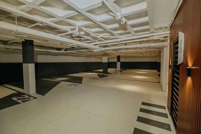 Imagem Apartamento térreo com área privativa á beira mar no Bessa - AP0975