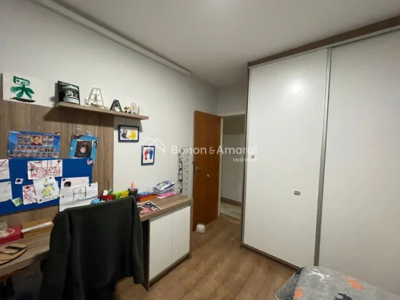 Imagem Apartamento à venda entre Cambuí e Taquaral, com 76m² de área útil, três dormitórios, sendo u...