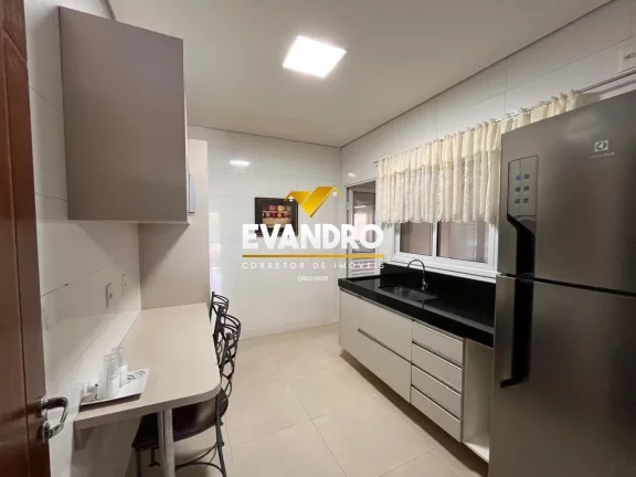 Imagem Casa em Condomínio para Venda em Cuiabá / MT no bairro Jardim Imperial