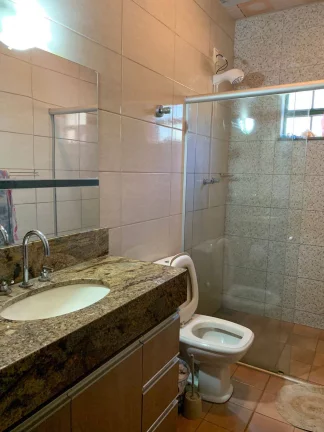 Imagem OPORTUNIDADE!!!
* LINDA CHÁCARA DE 3882,79 m²
* POSSUI UMA CASA CONSTITUÍDA DE 2 QUARTOS SENDO, 1...