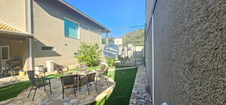 Imagem Casa maravilhosa a venda em Monte Alegre do Sul - Girardelli