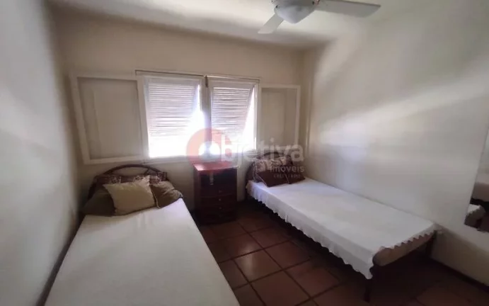 Imagem Apartamento de 3 quartos à 300 metros da Praia - Algodoal - Cabo Frio - RJ