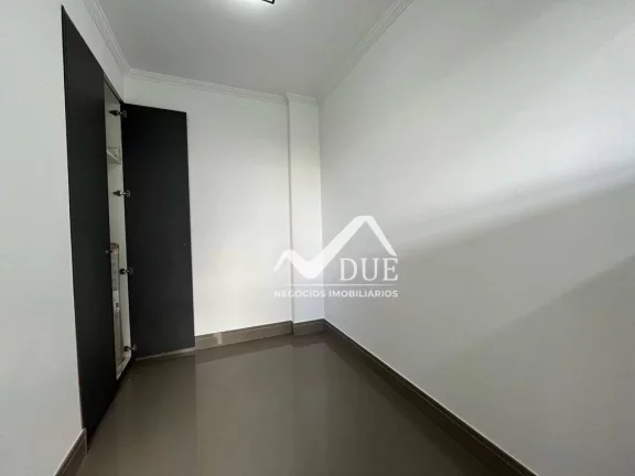 Imagem Apartamento com 3 dormitórios à venda, 147 m² por R$ 890.000,00 - Ponta da Praia - Santos/SP