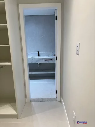 Imagem VENDO MANSÃO - PAPAGAIO